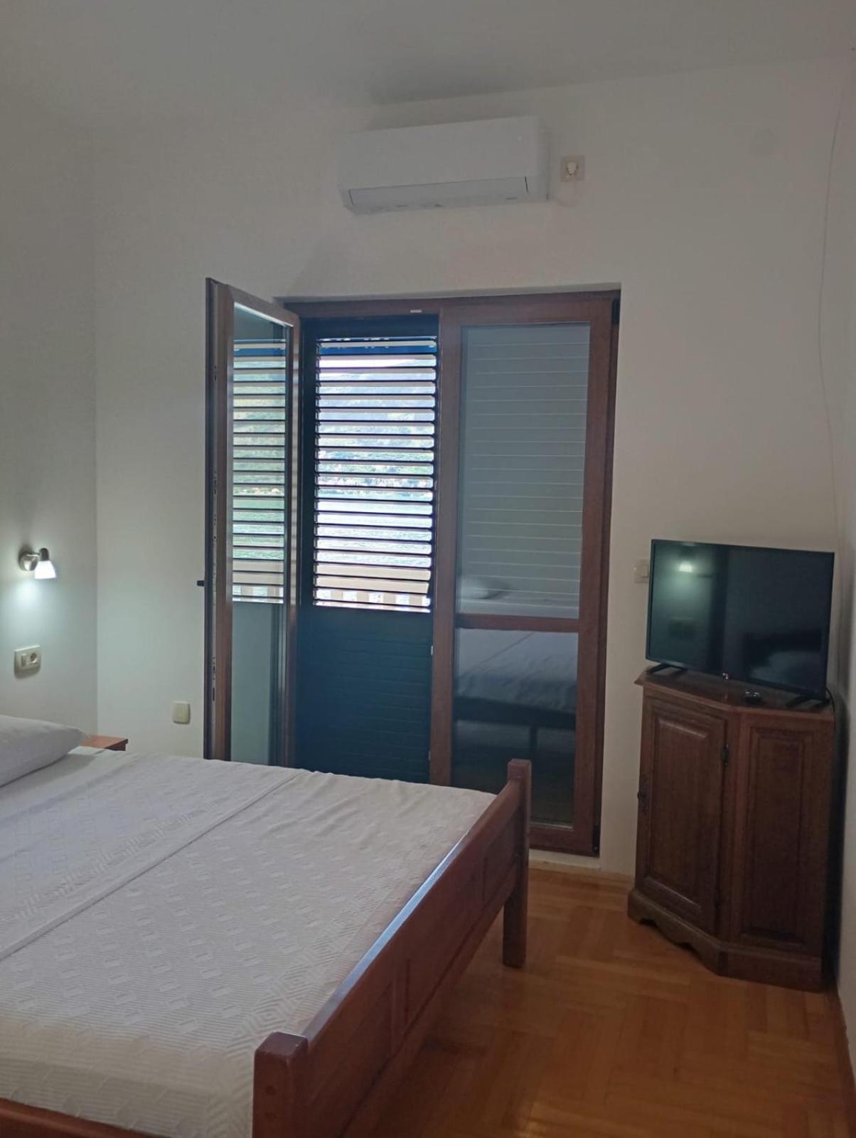 Apartments Cebra 헤르섹 외부 사진